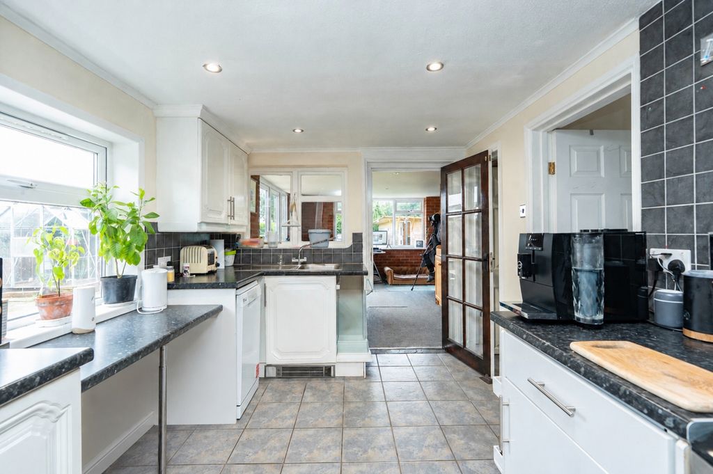Property photo 3 of 26 3