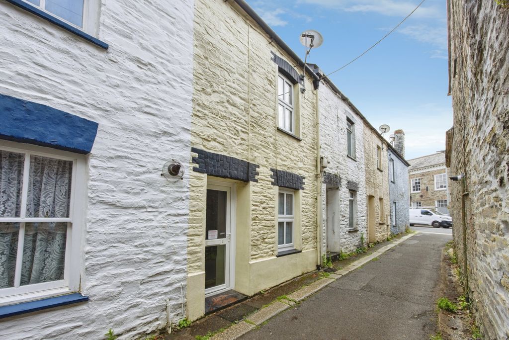 Property photo 1 of 16 Pbox-Img.Jpg