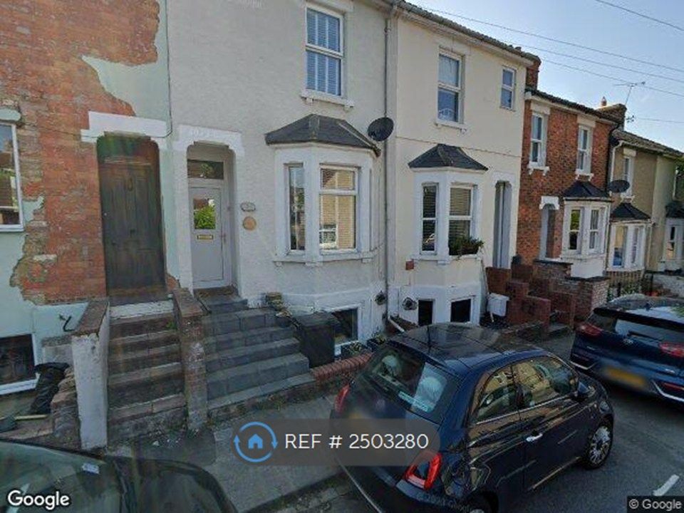 Property photo 2 of 10