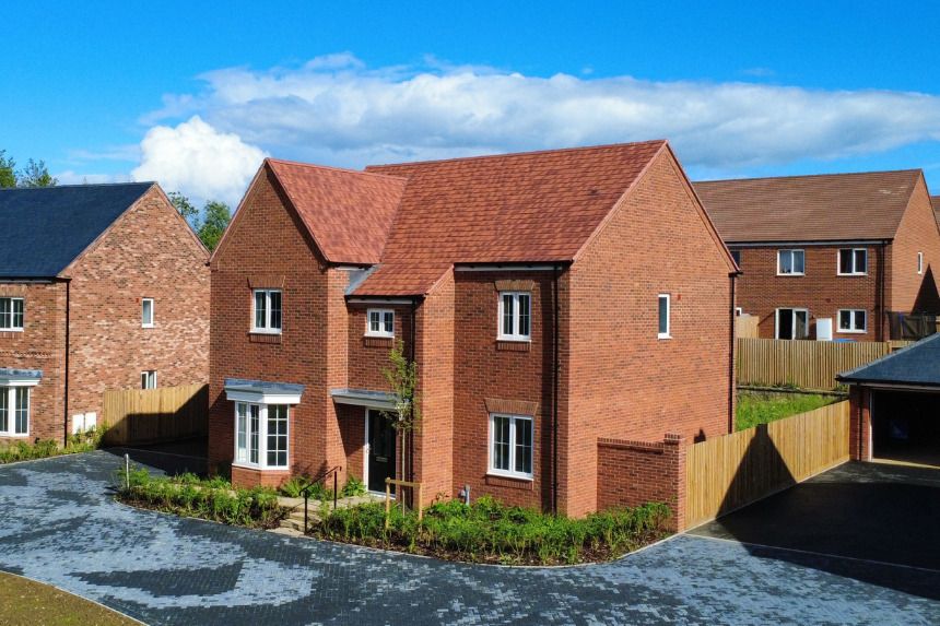 Property photo 1 of 11 Plot 38 - Willow Park, Buckingham