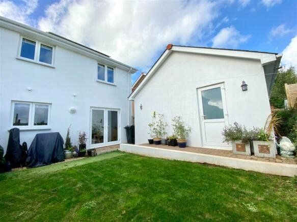 Property photo 1 of 16 Picture No. 28