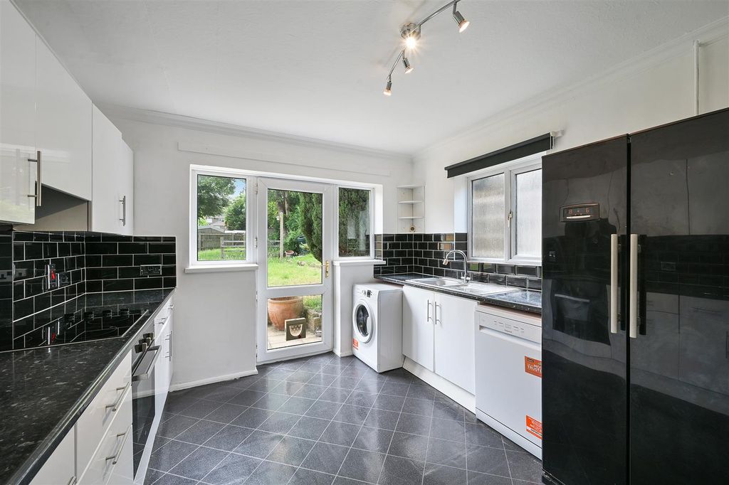 Property photo 2 of 9 Partridge Mead, - (4).Jpg
