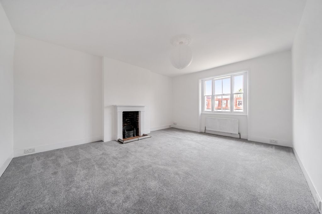 Property photo 3 of 10 1537073-5-6Ad72c4...