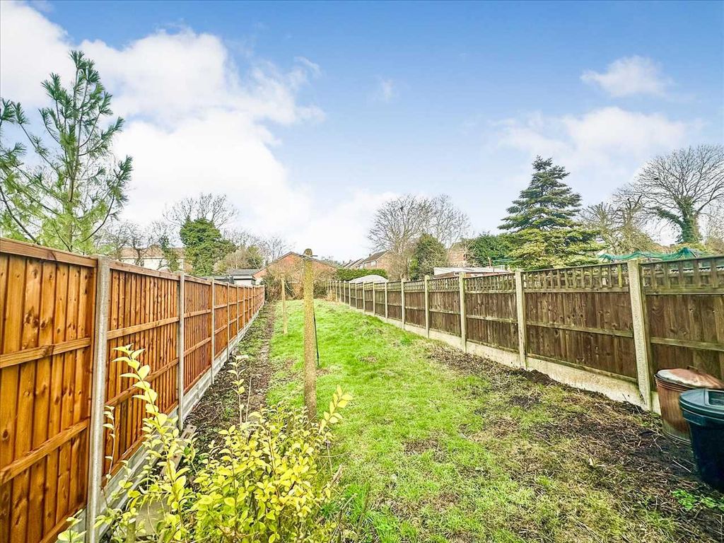 Property photo 2 of 25