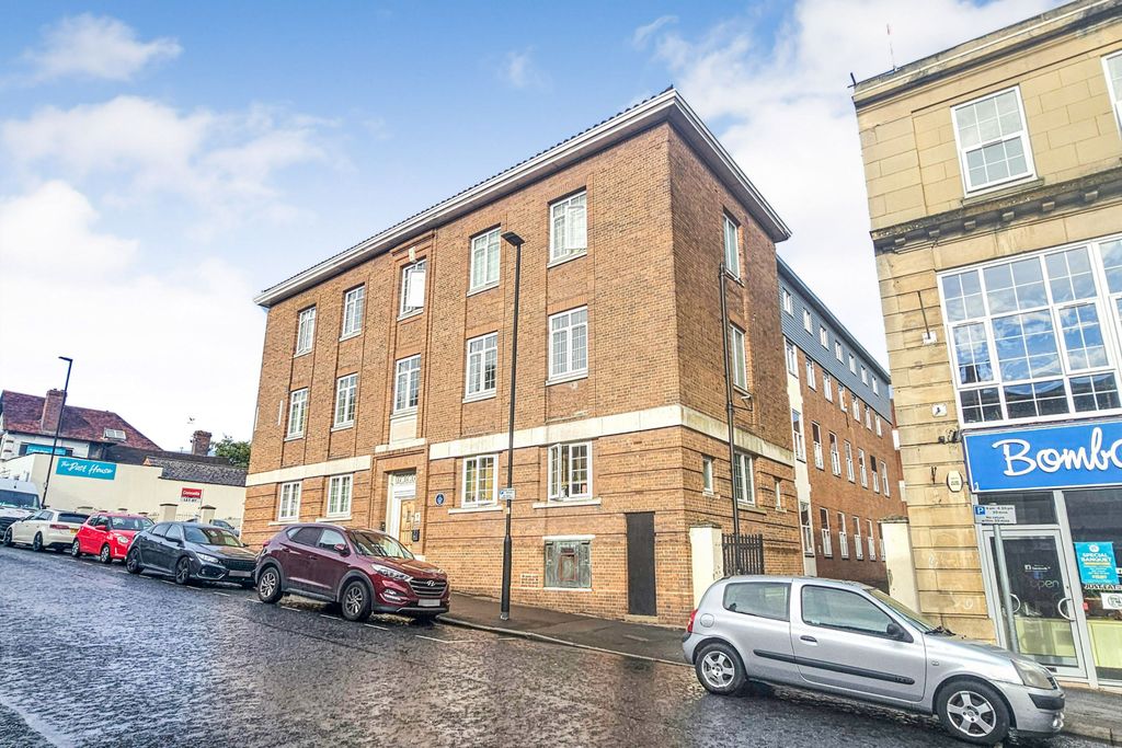 Property photo 1 of 2 Apartment 1, Rowland Hill House, Blackwell Street, Kidderminster, Worcestershire, Dy10 2Ea