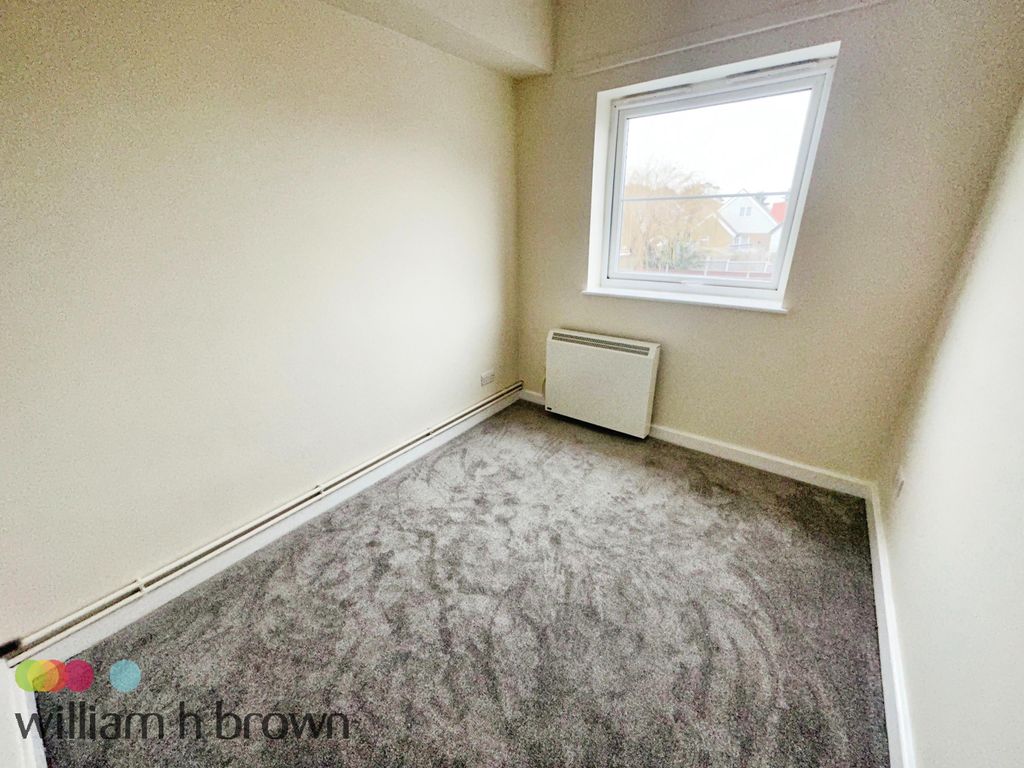 Property photo 3 of 4 View