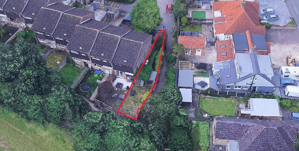 Property photo 2 of 3