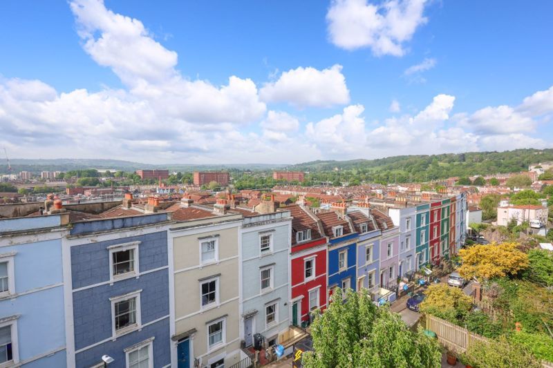 Property photo 1 of 17 View