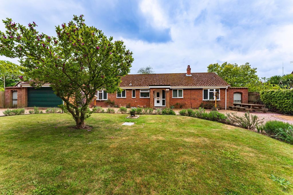 Property photo 1 of 24