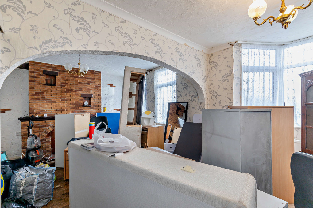 Property photo 3 of 14