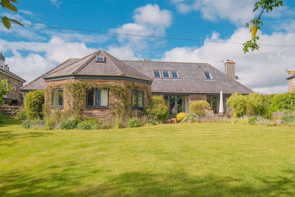 Property photo 1 of 40 Parry Lower Trewint Menheniot Photos 2-13.Jpg