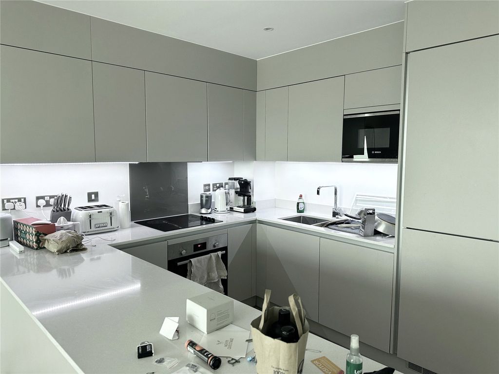 Property photo 2 of 12 Picture No. 27