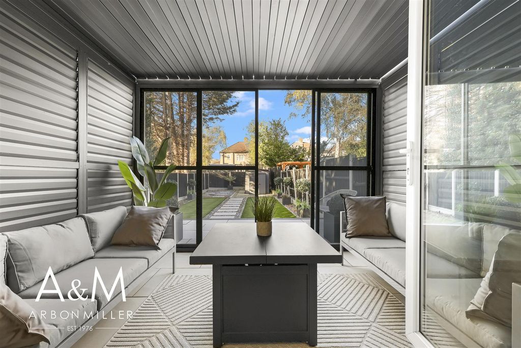 Property photo 3 of 31 4D4A7749.Jpg