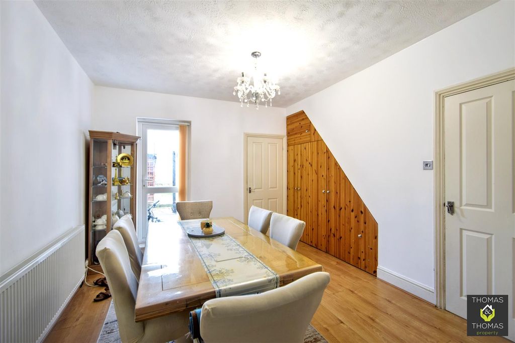 Property photo 3 of 16 Dsc_0100.Jpg