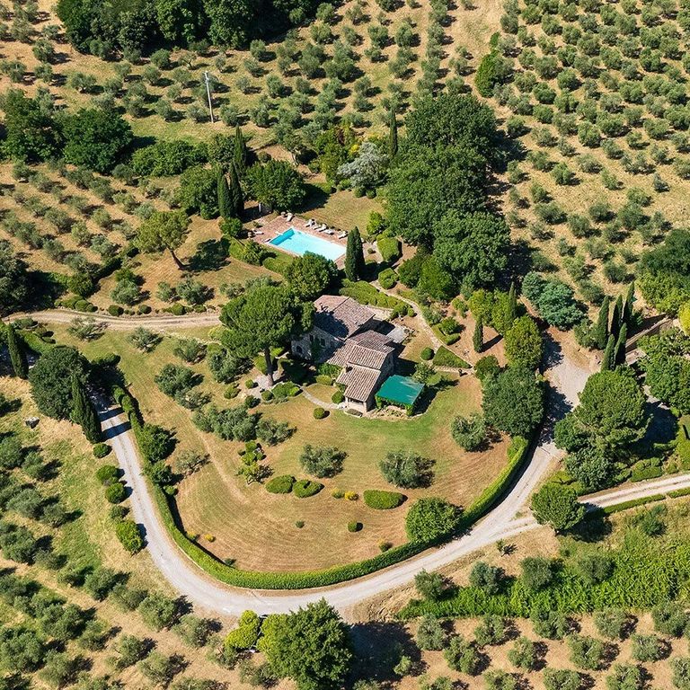 Property photo 1 of 25 Charming Estate Complex In Cetona, Tuscany