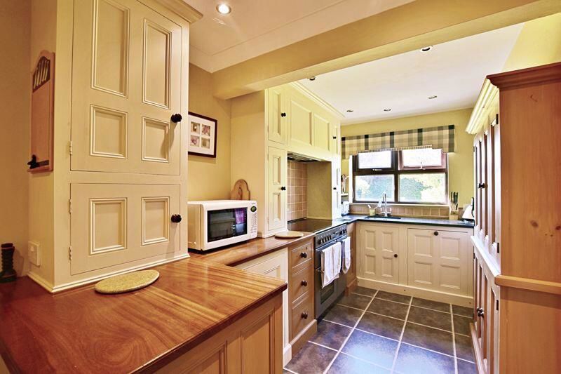 Property photo 3 of 23