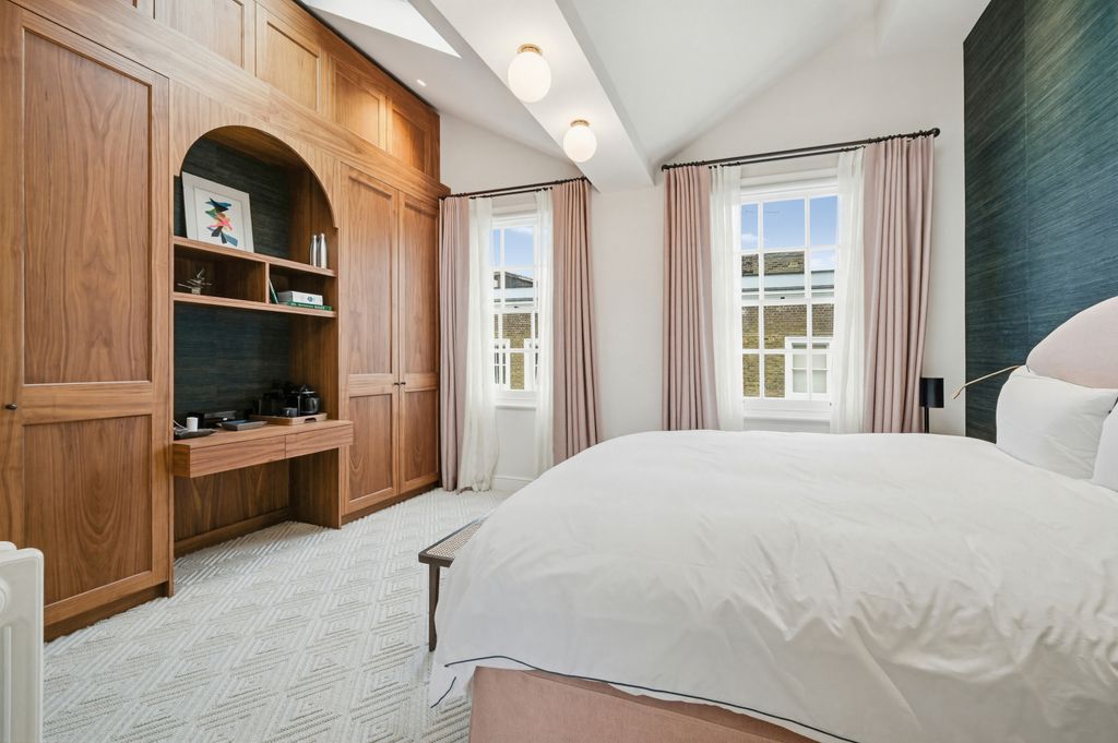 Property photo 2 of 12 Picture No. 05