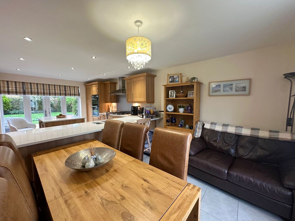 Property photo 3 of 30