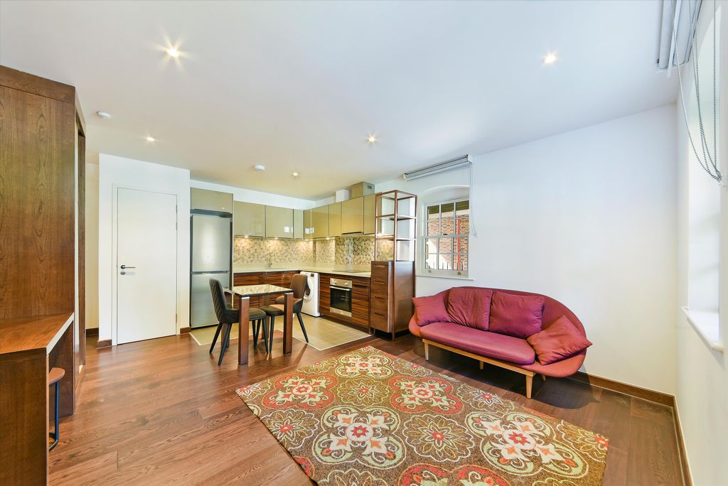 Property photo 1 of 12 Image