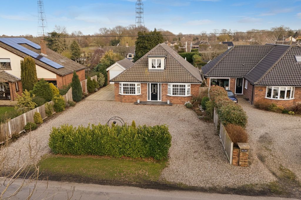 Property photo 1 of 34