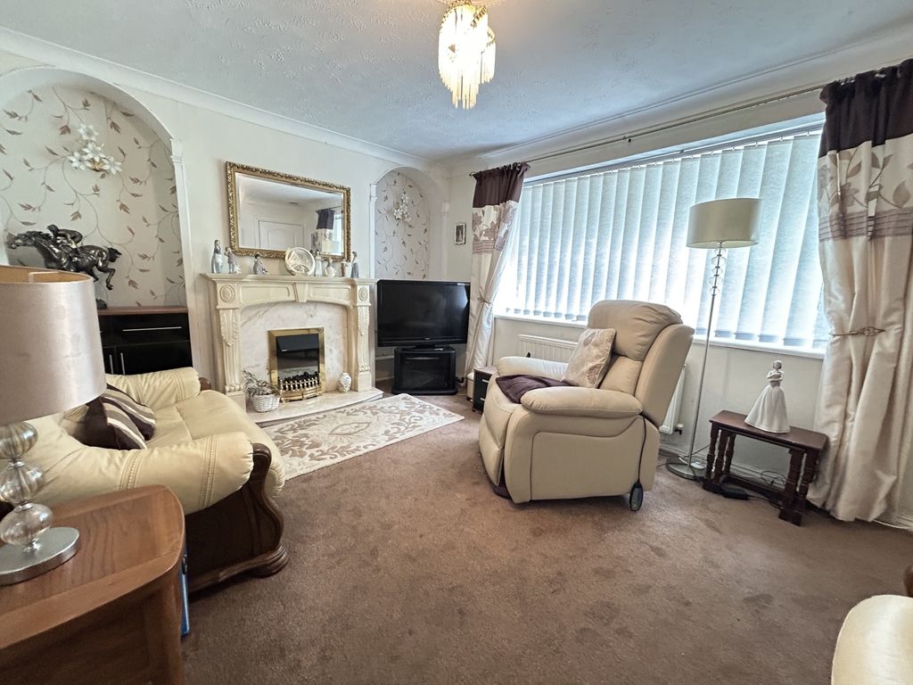 Property photo 2 of 13 Img_1500