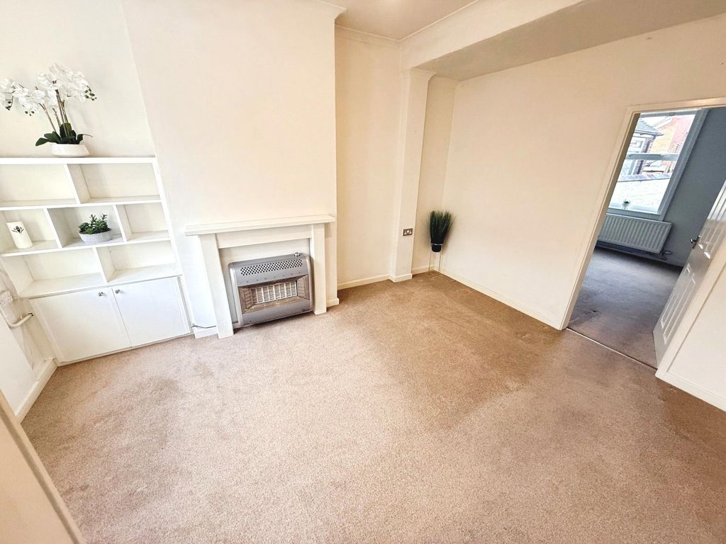 Property photo 3 of 19 Picture No. 12