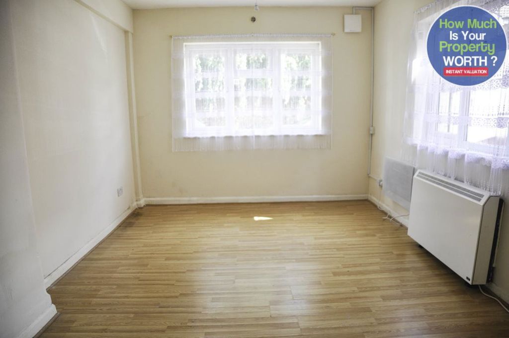 Property photo 1 of 4