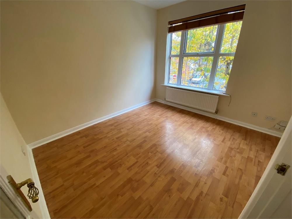 Property photo 2 of 4