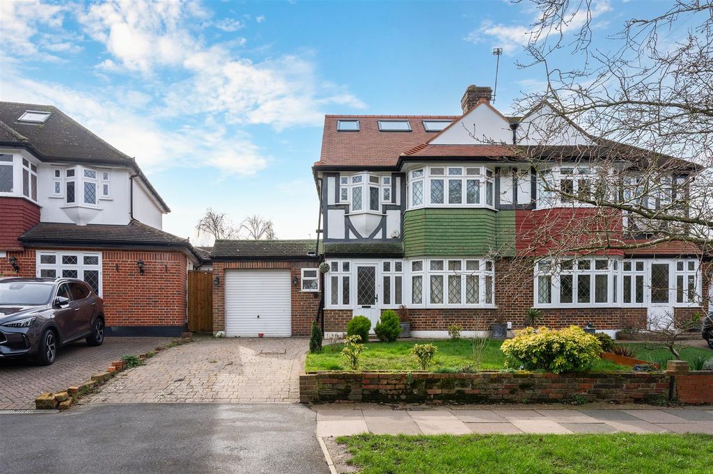 Property photo 1 of 11 Lower Morden (9).Jpg