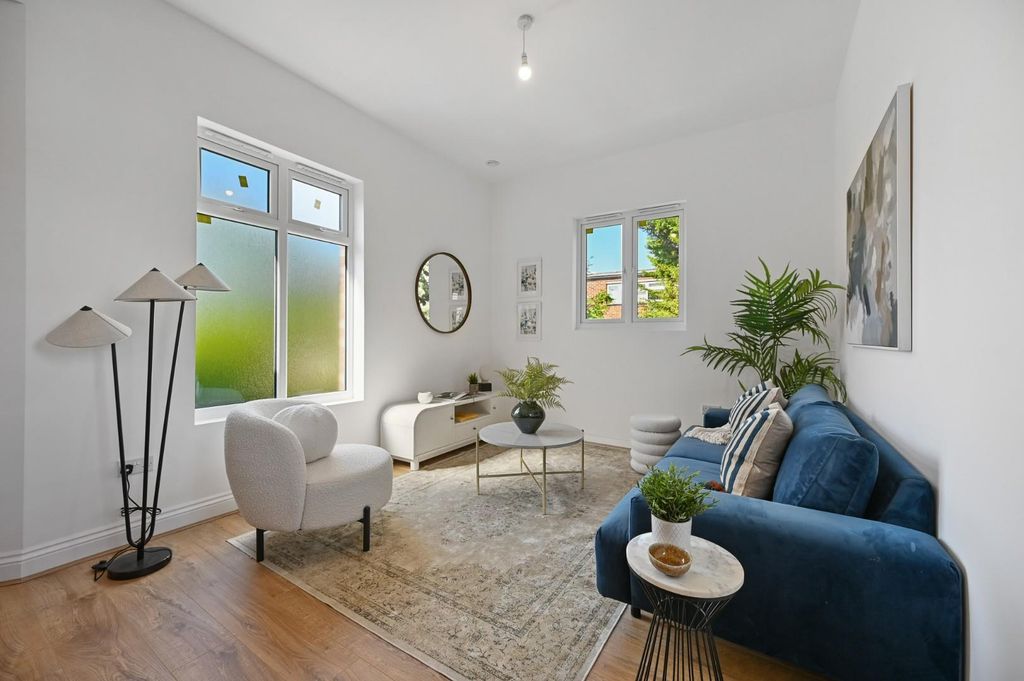 Property photo 2 of 12 8.Jpg