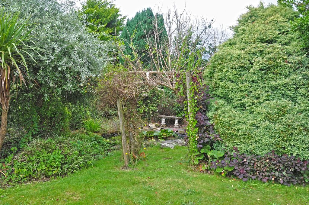 Property photo 1 of 29 3428054