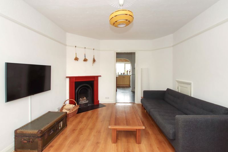 Property photo 2 of 16 Photo 12