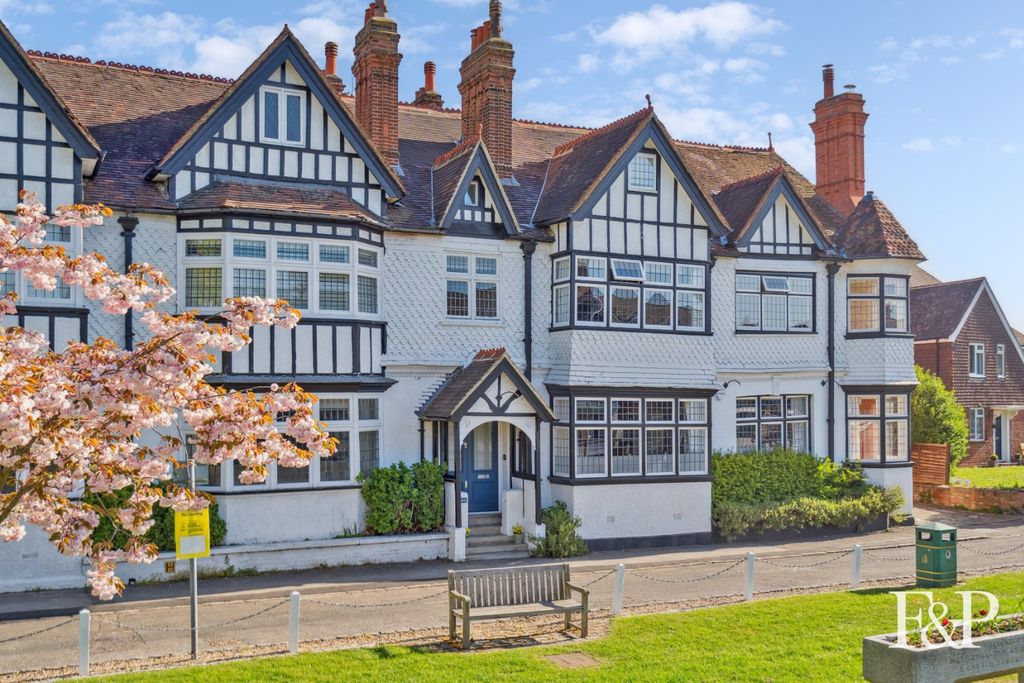 Property photo 3 of 31 3625529
