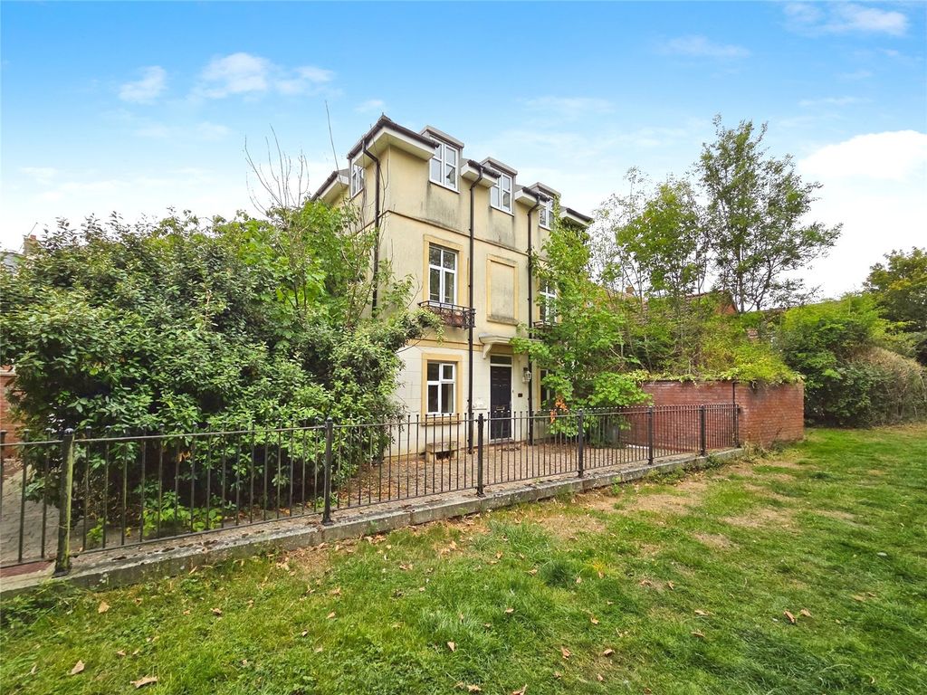 Property photo 1 of 17 Picture No. 07