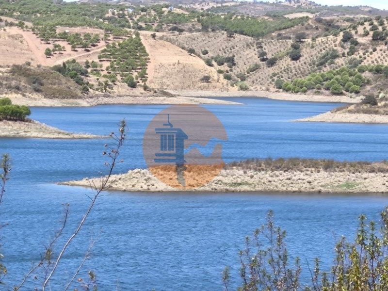 Property photo 1 of 39