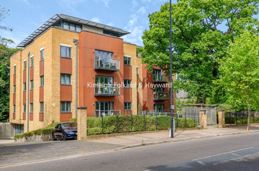 Property photo 3 of 25 c11Be0d2-76F9-4932-A