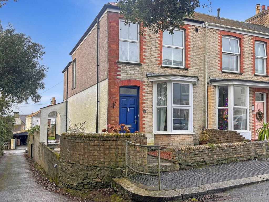 Property photo 1 of 19