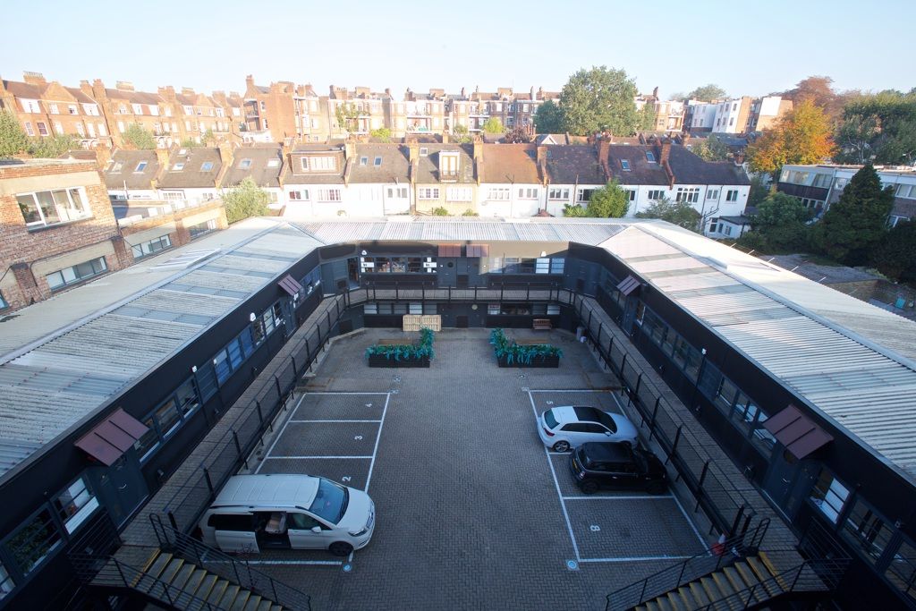 Property photo 1 of 6 Photo 2