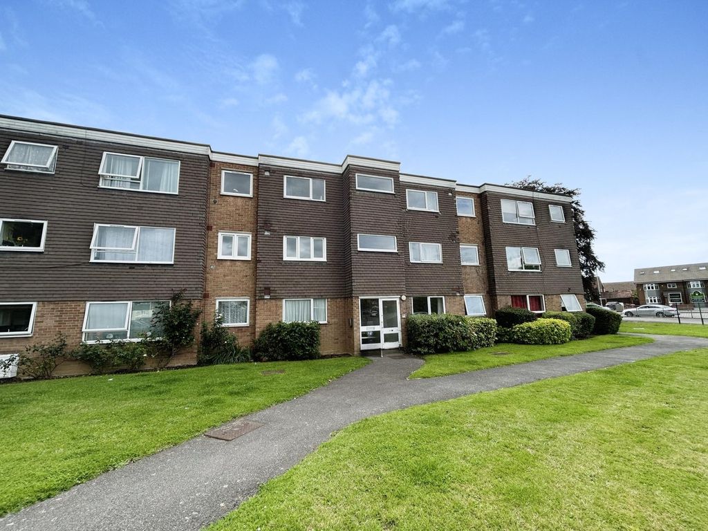 Property photo 1 of 11