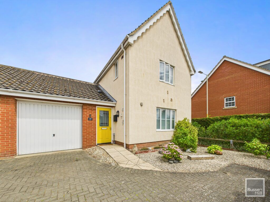 Property photo 1 of 16