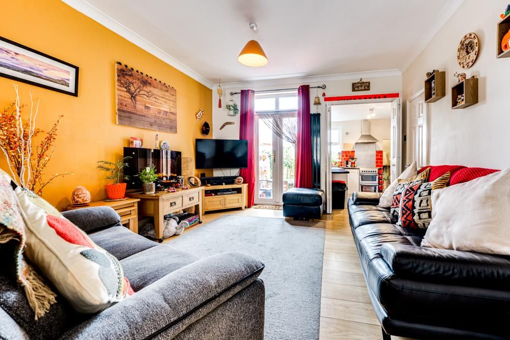 Property photo 2 of 34 31 Lawson Street, Kettering-21.Jpg