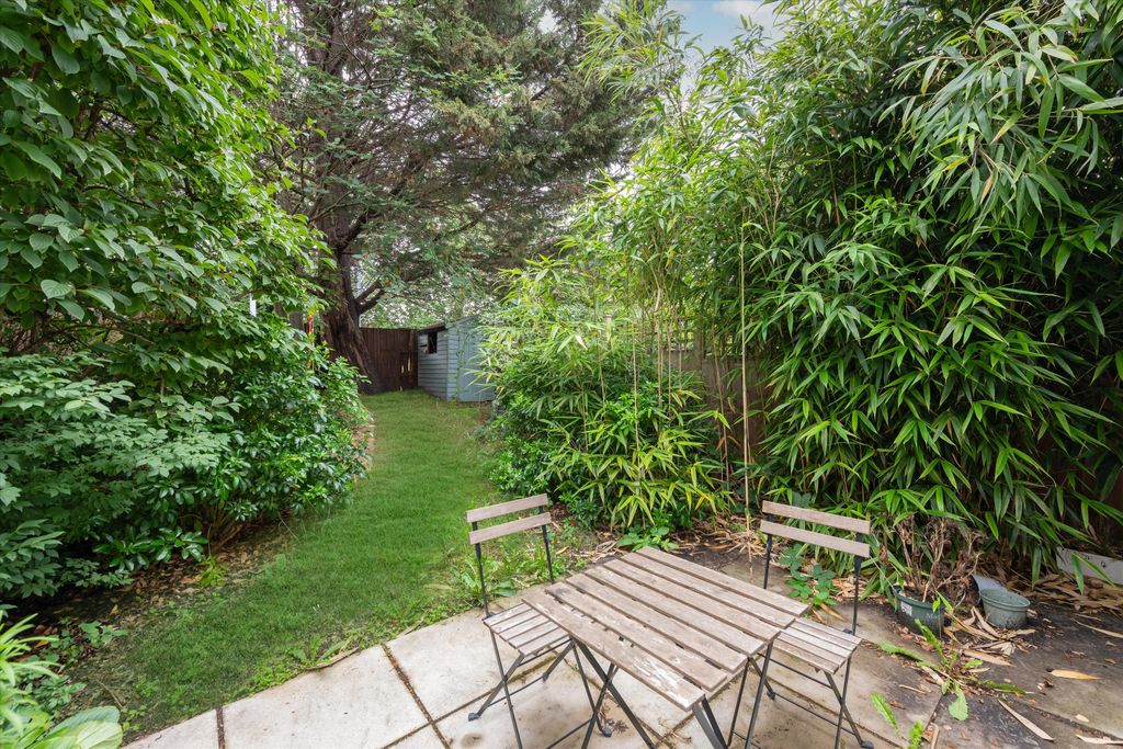 Property photo 2 of 10 Image