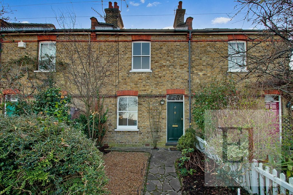 Property photo 1 of 14