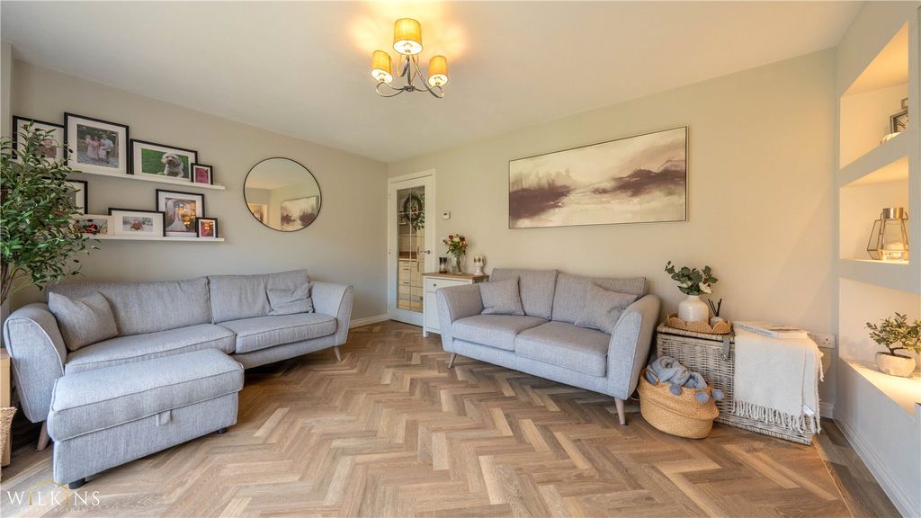 Property photo 3 of 31 Picture No. 09