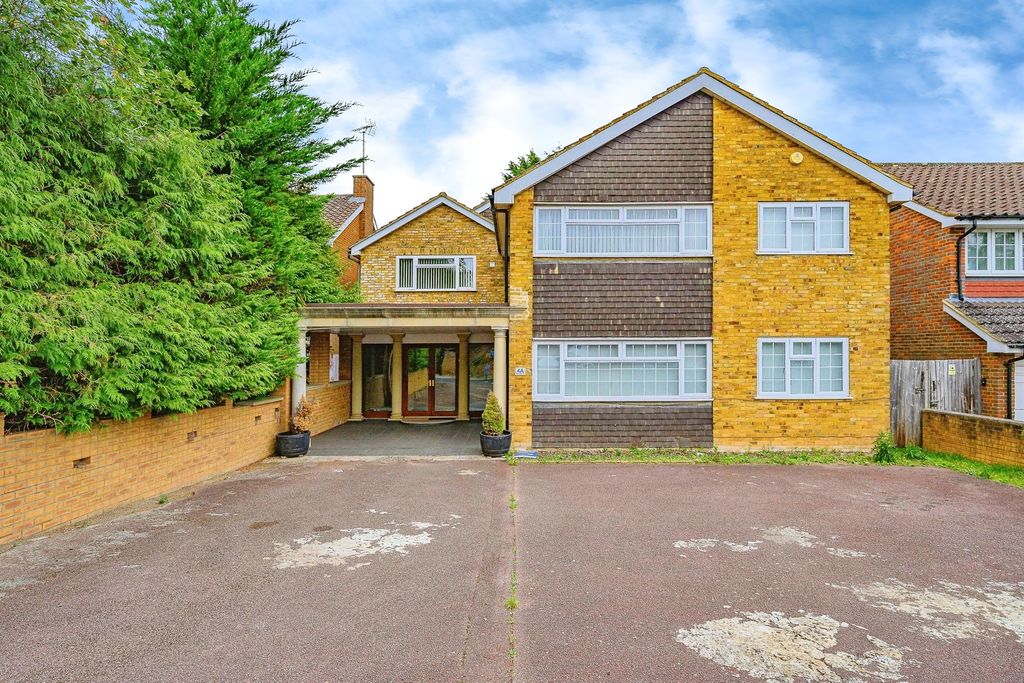 Property photo 1 of 16