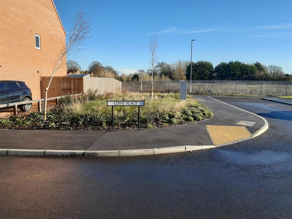 Property photo 2 of 9