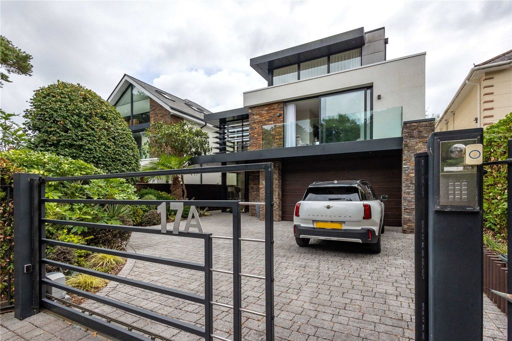 Property photo 1 of 30 Picture No. 49