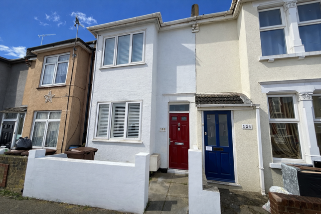 Property photo 1 of 9