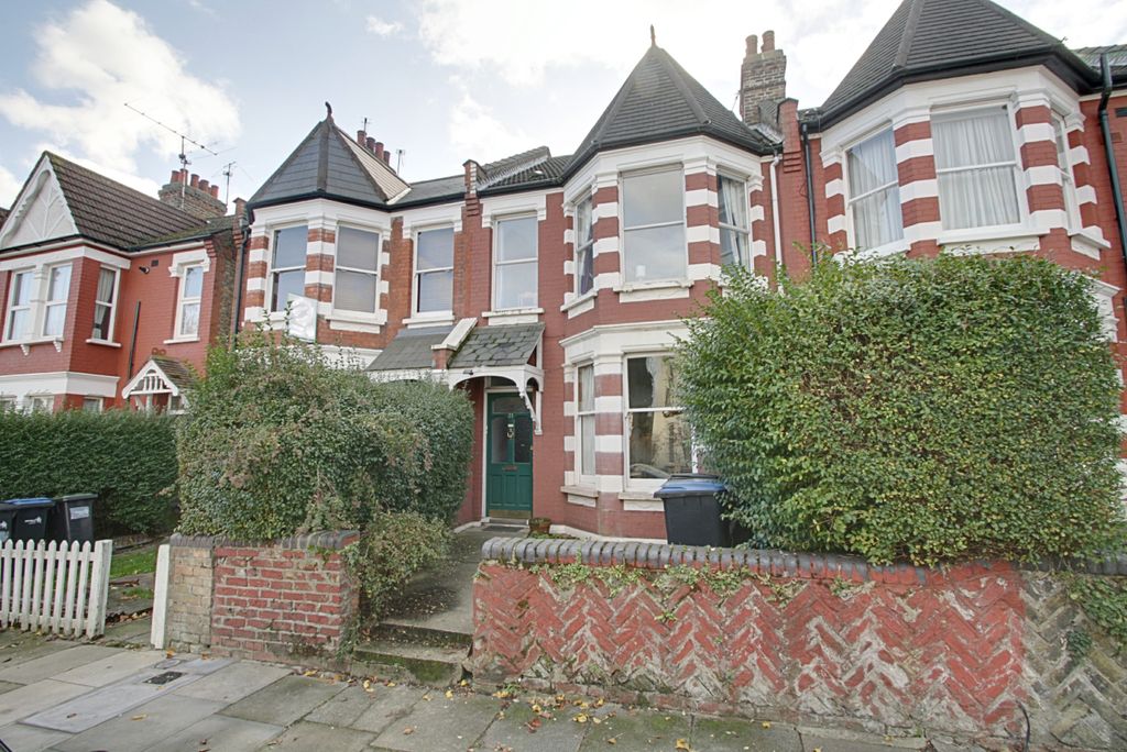 Property photo 1 of 6