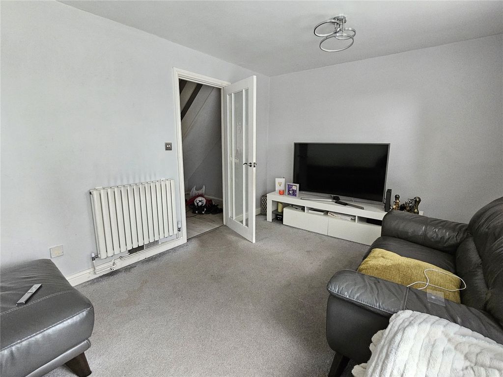Property photo 3 of 8 Picture No. 03